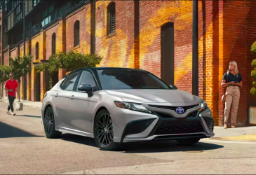 Bình Ắc Quy Xe Toyota Camry Hybrid Chính Hãng Giá Tốt